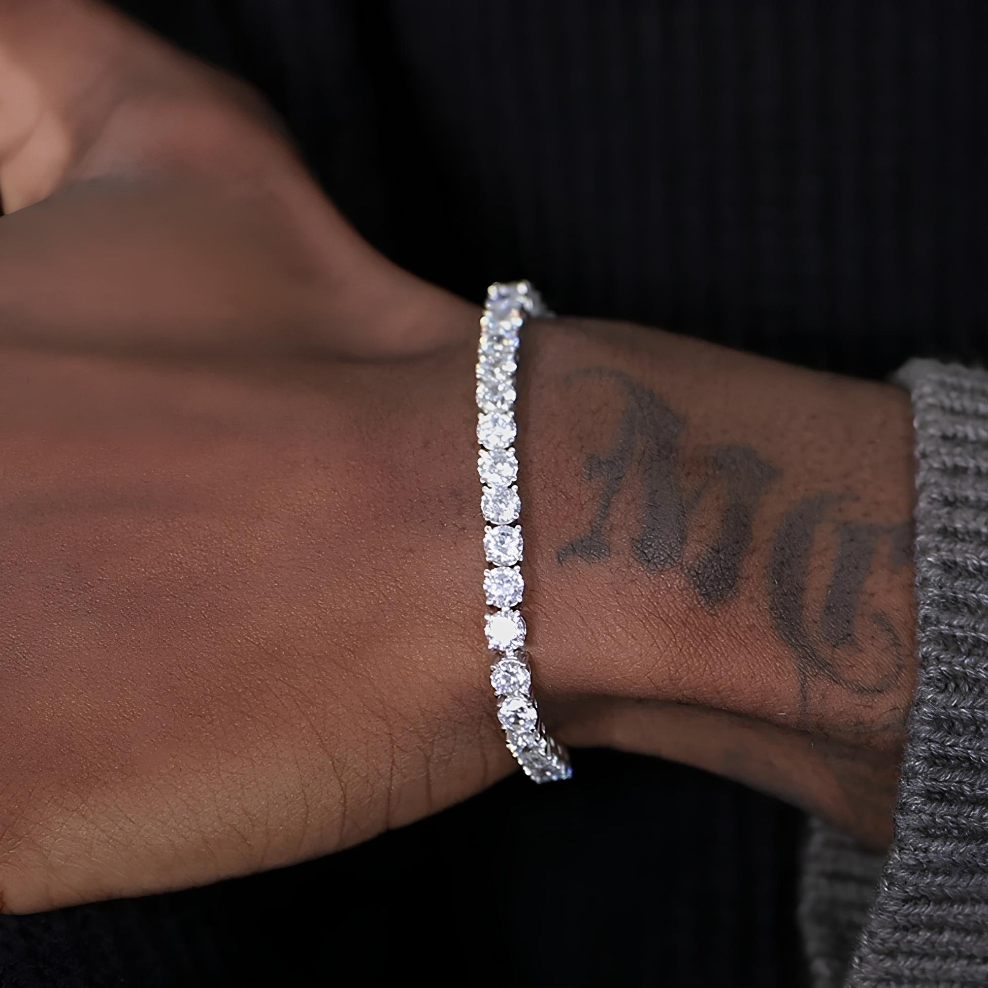 "SILVER CAESAR CUFF"