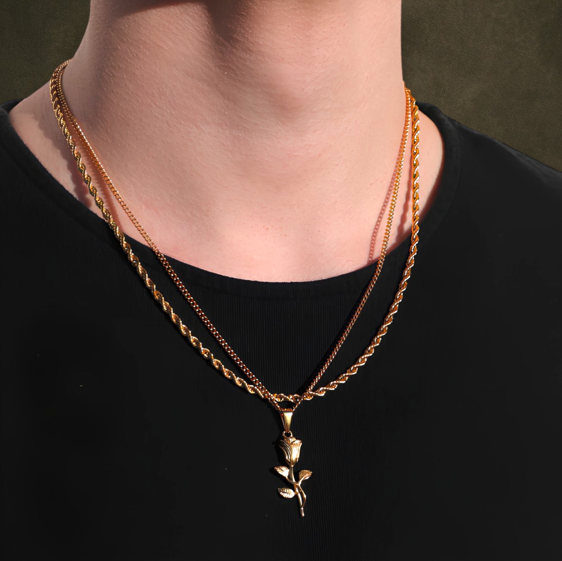 "GOLDEN SANCTA ROSA"
