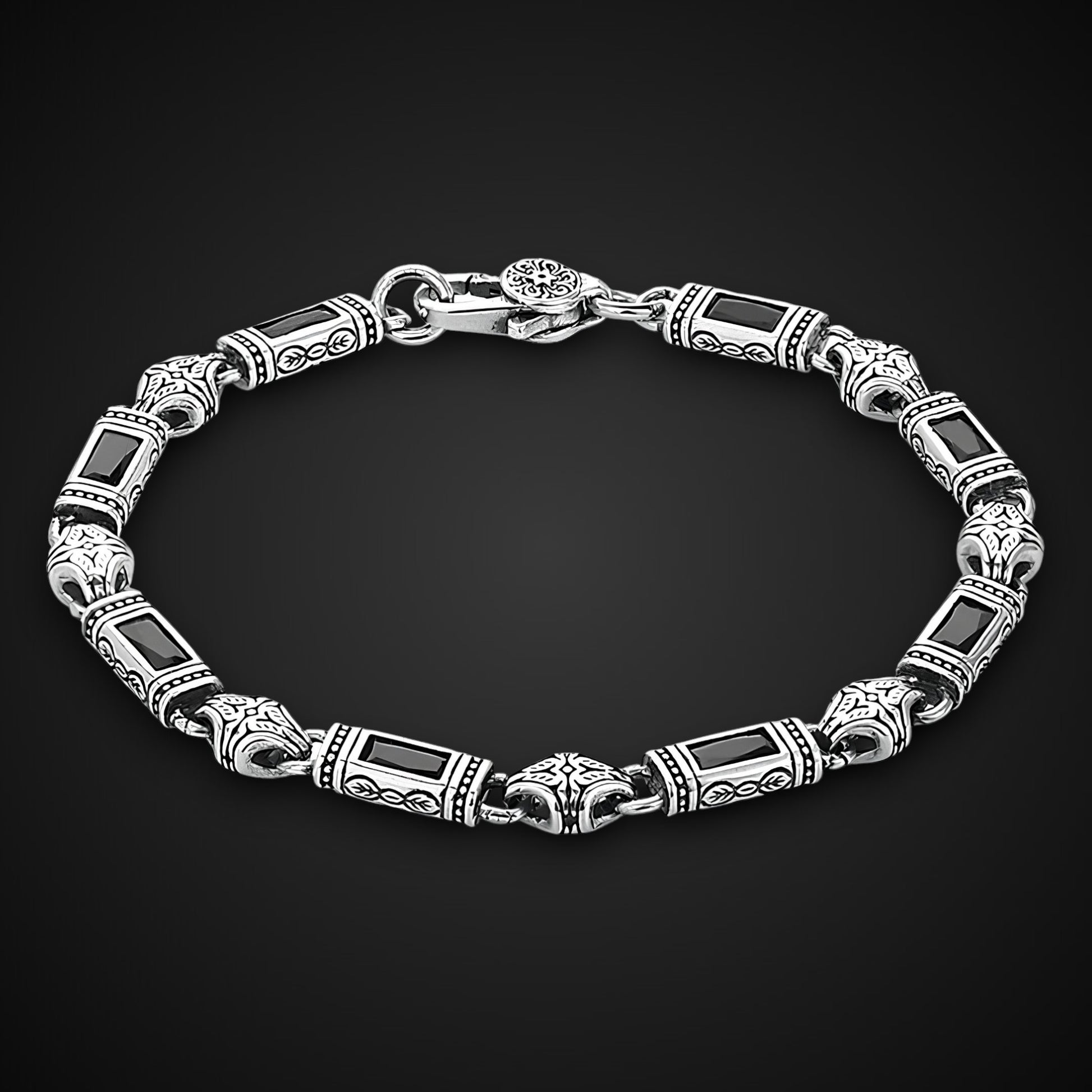 " SCULPTOR"S CHAIN"